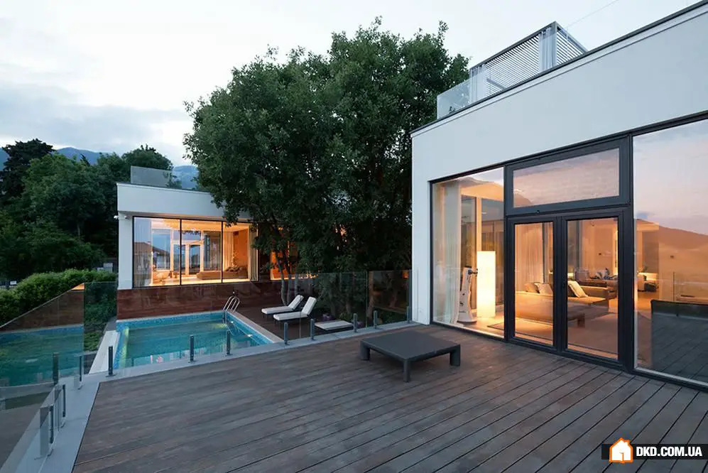 舒适极简主义:克里米亚地中海风格别墅