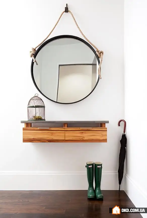 How to Save Space in the Entry Hall: 5 Simple Tips