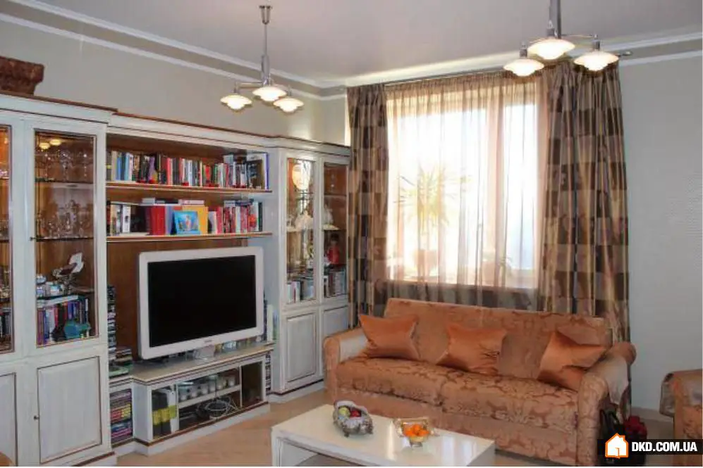 本周室内设计:Vernadsky大道上的都市公寓