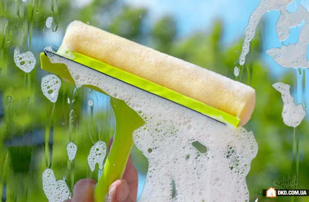 如何轻松清洗窗户：5个实用小贴士