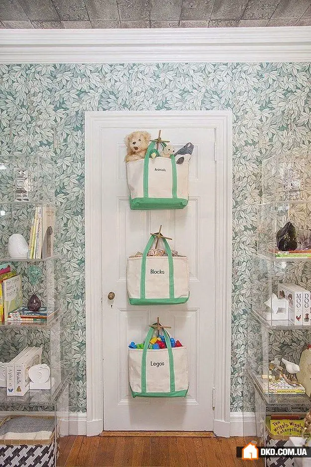 如何聪明地整理孩子的房间:4个实用想法