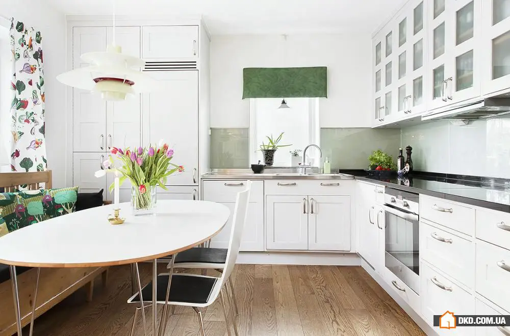 白色厨房:打造完美室内设计的5个技巧