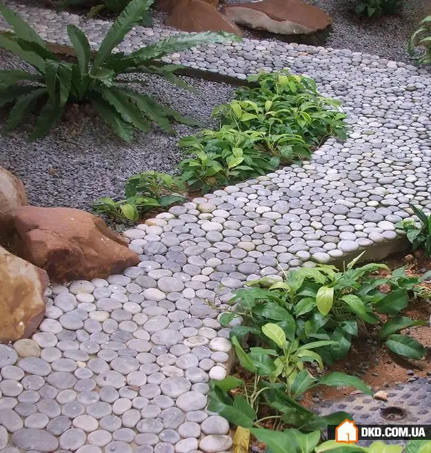 简约之美：花园小径设计灵感