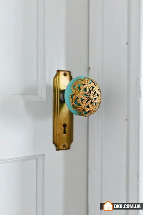 icle-show article-with-banner-in-body article-with-sticky-banner article-with-teaser-type-hd