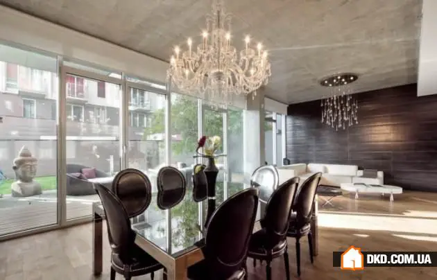 玻璃餐桌现代风格