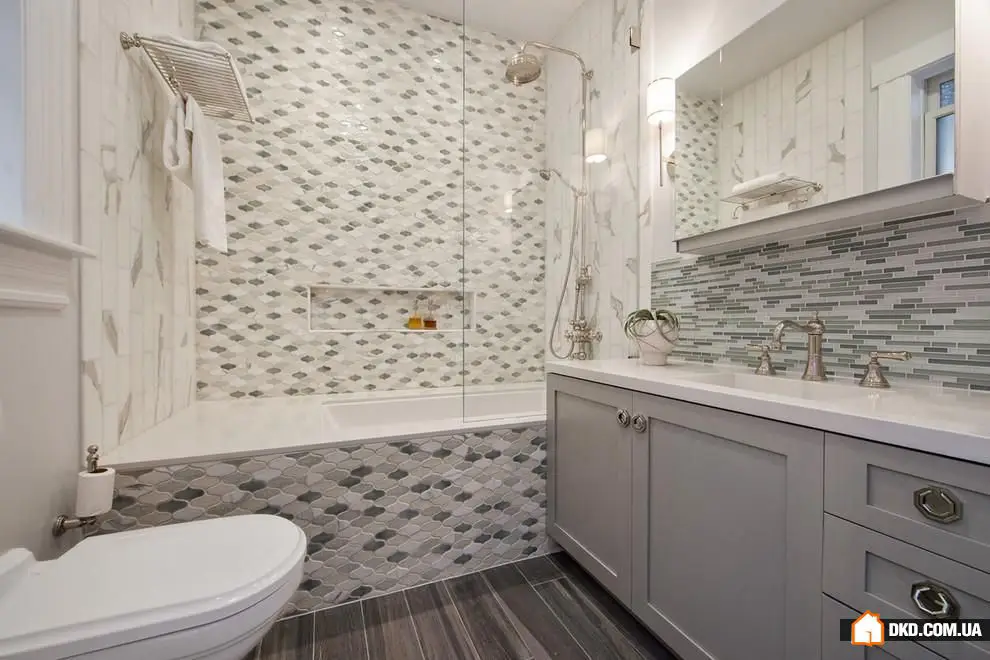 浴室改造前细节图