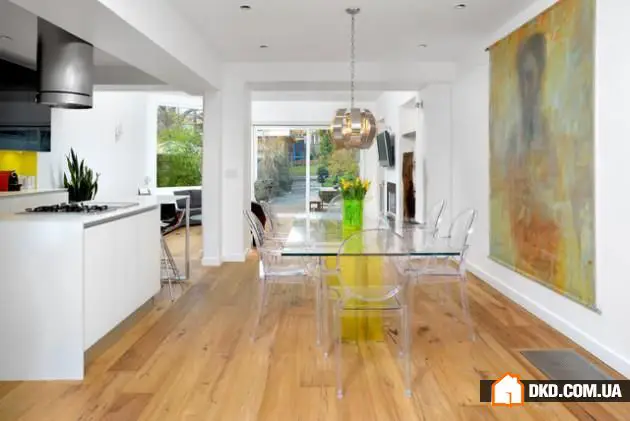 玻璃餐桌现代设计