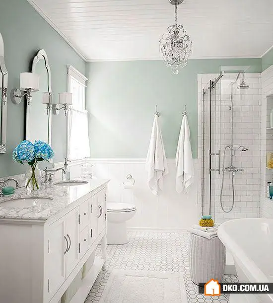 浴室装修中的水下岩石：专家建议