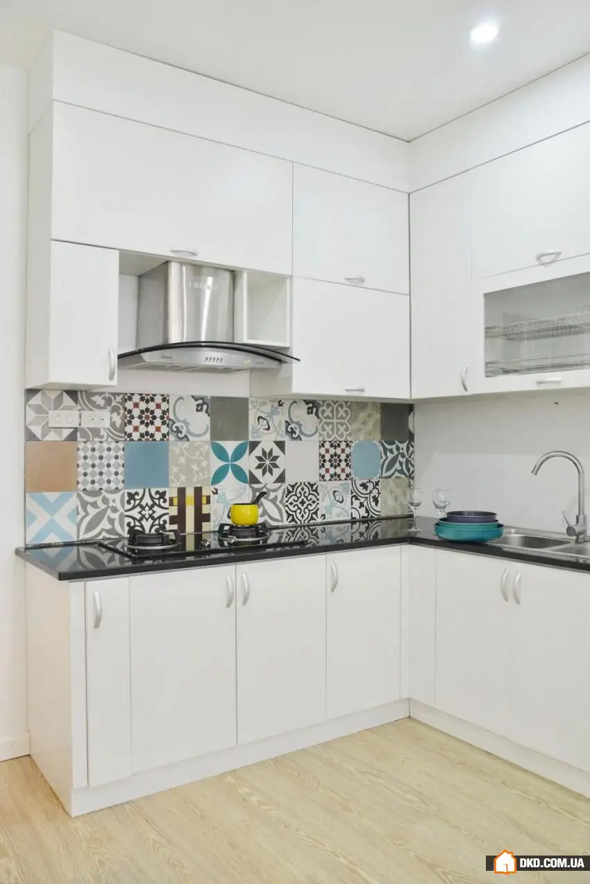 7个实用技巧让白色厨房装饰更出彩