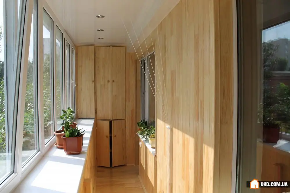 春季玻璃封装阳台的10个理由