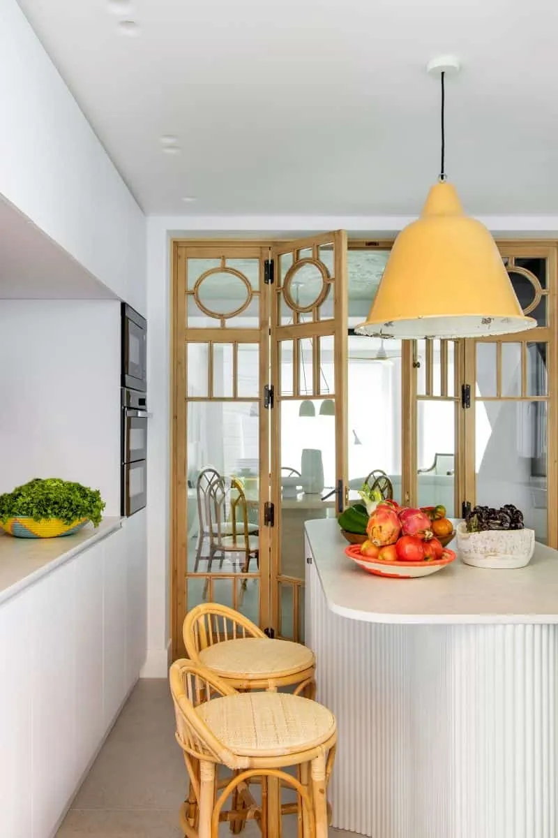 马德里郊区别墅的优雅家居氛围