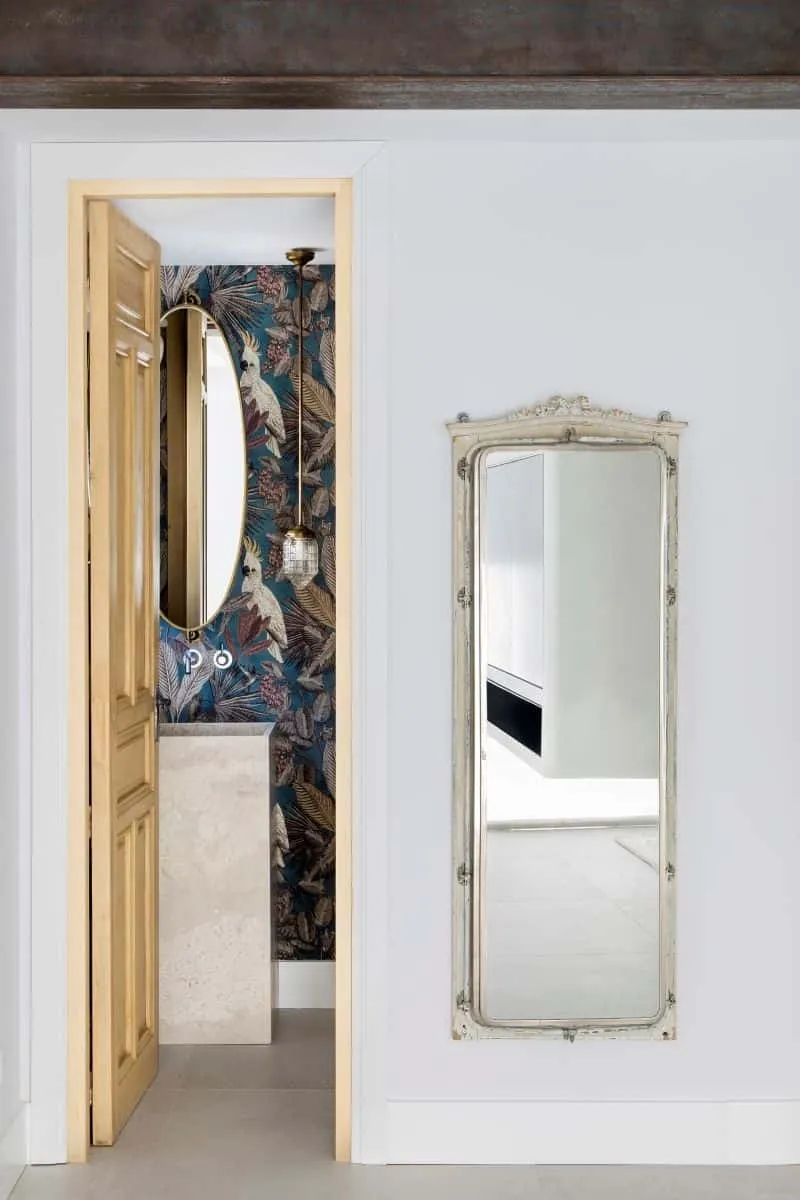 马德里郊区别墅的优雅家居氛围