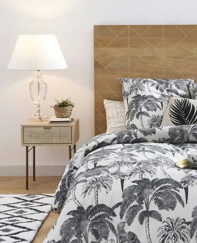 罐装床头柜卧室小桌