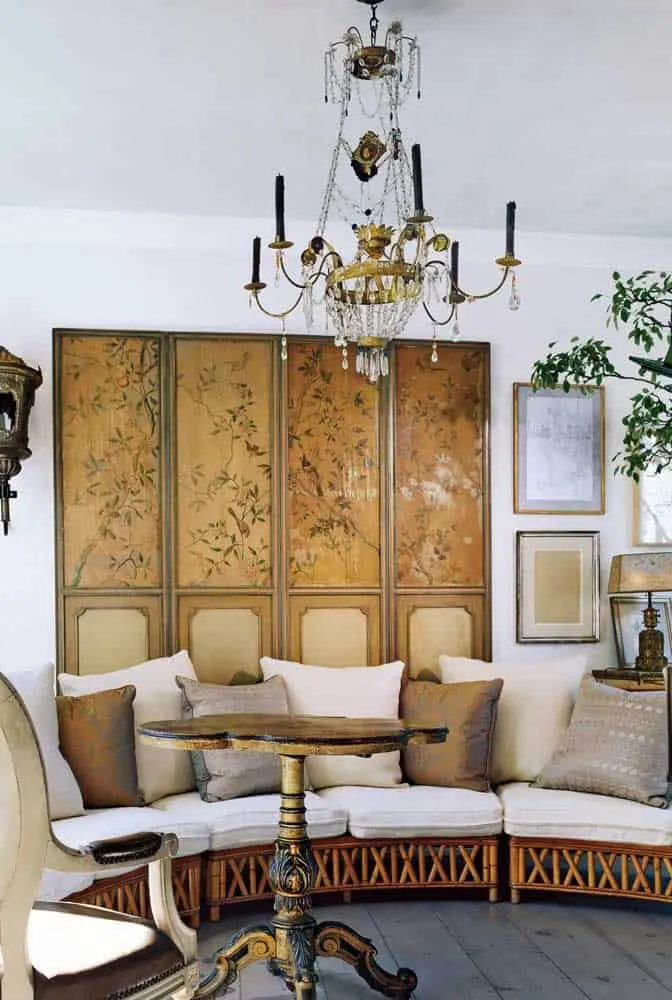 Tips and Ideas for Decorating Wooden Blinds from Your Dreams