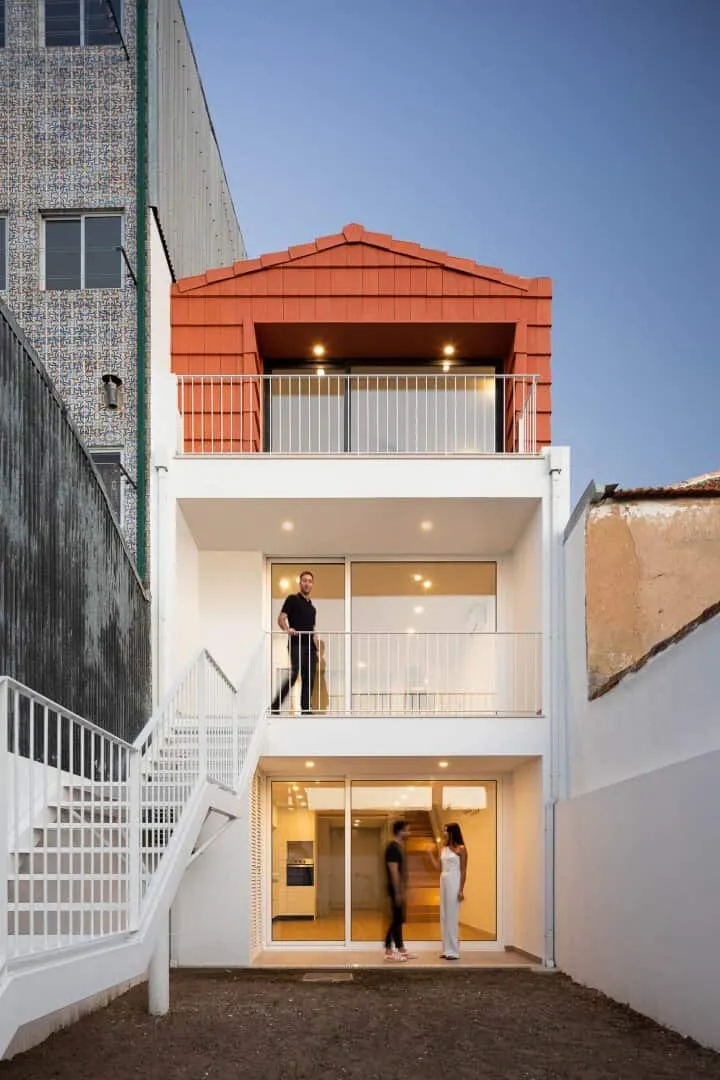 Dom San Bartolomeu według projektu Sóni Krus - Architektura w Aveiro, Portugalia Dom San Bartolomeu według projektu Sóni Krus - Architektura w Aveiro, Portugalia