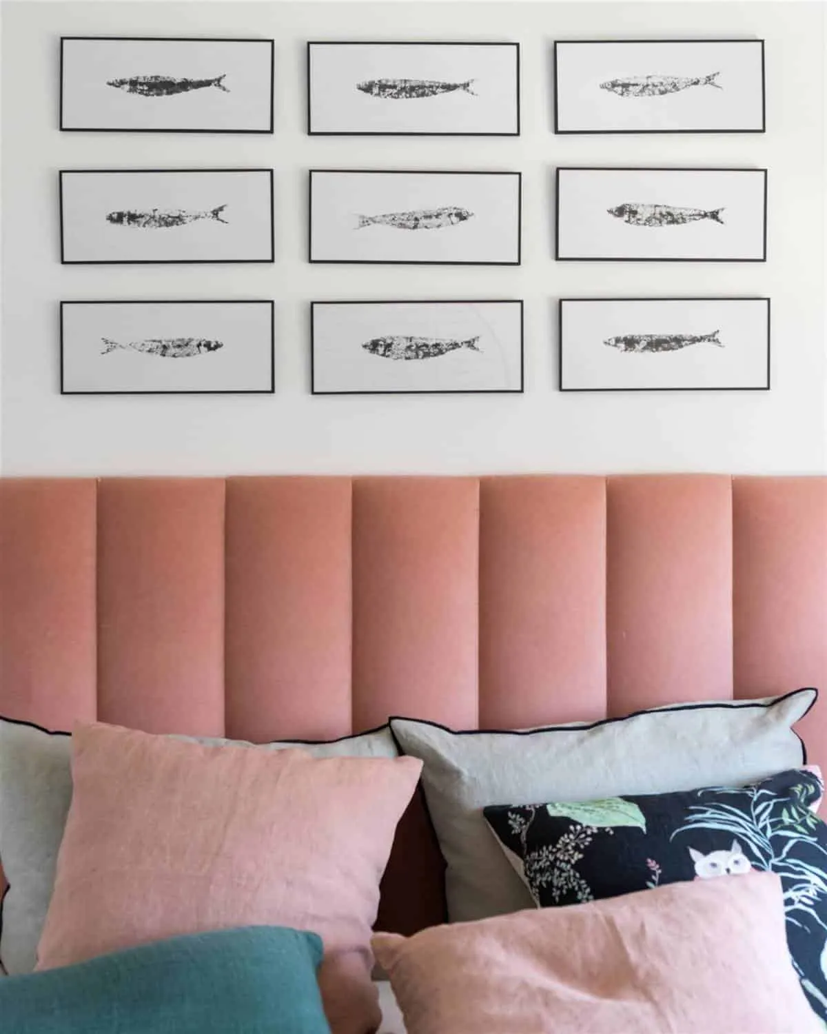 Decorating the bedroom with super modern headboards