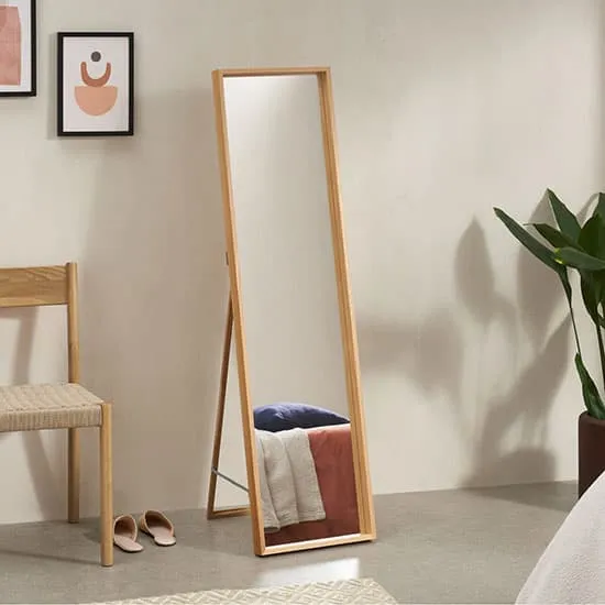 Standing mirrors you'll be thrilled by