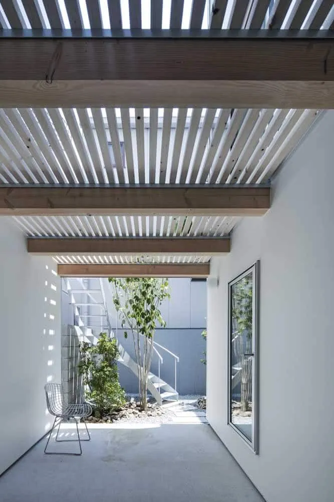 Advantages of Glass Pergola and Many Inspirations