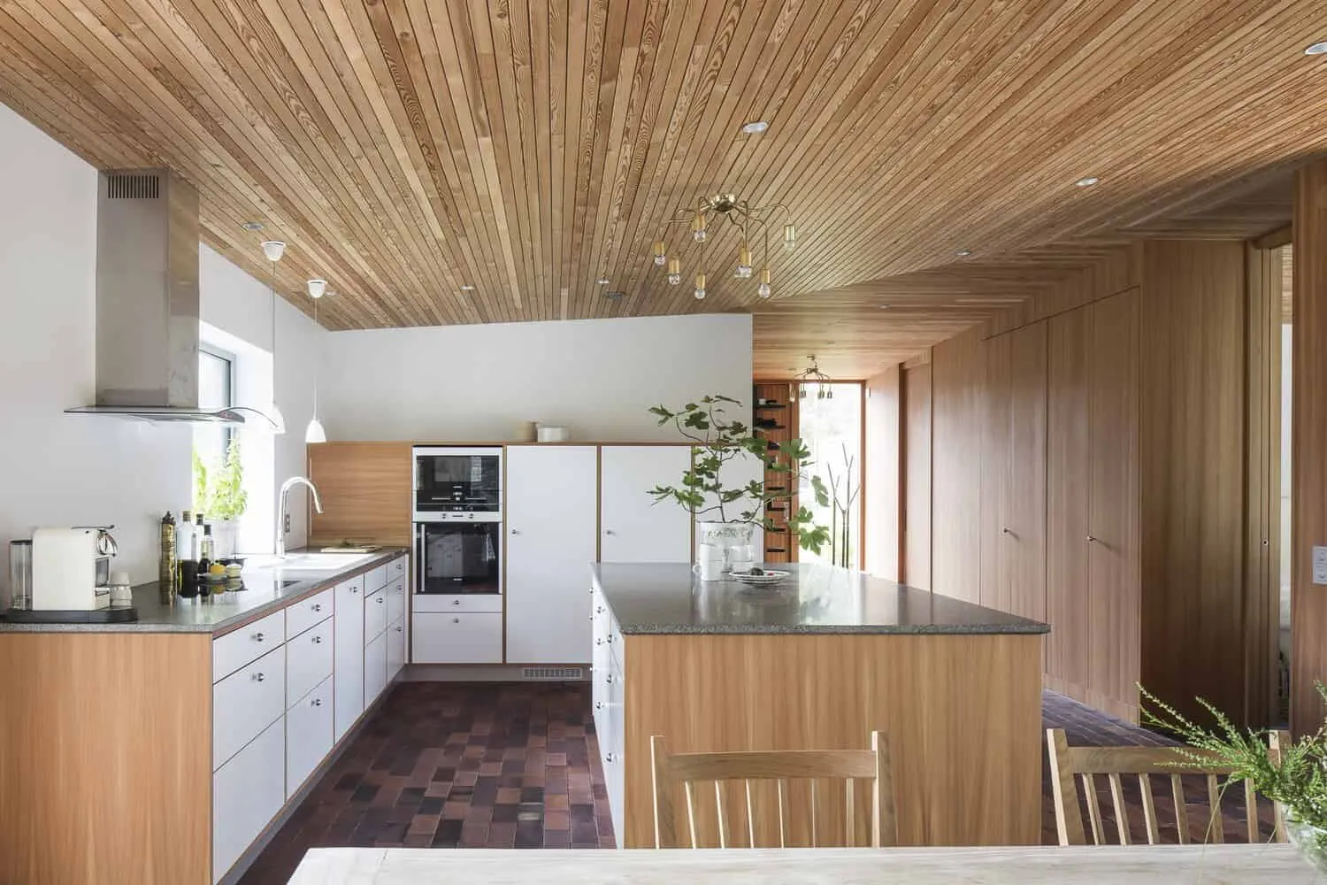 Villa Lungen by Johan Sundberg in Hollvik, Sweden