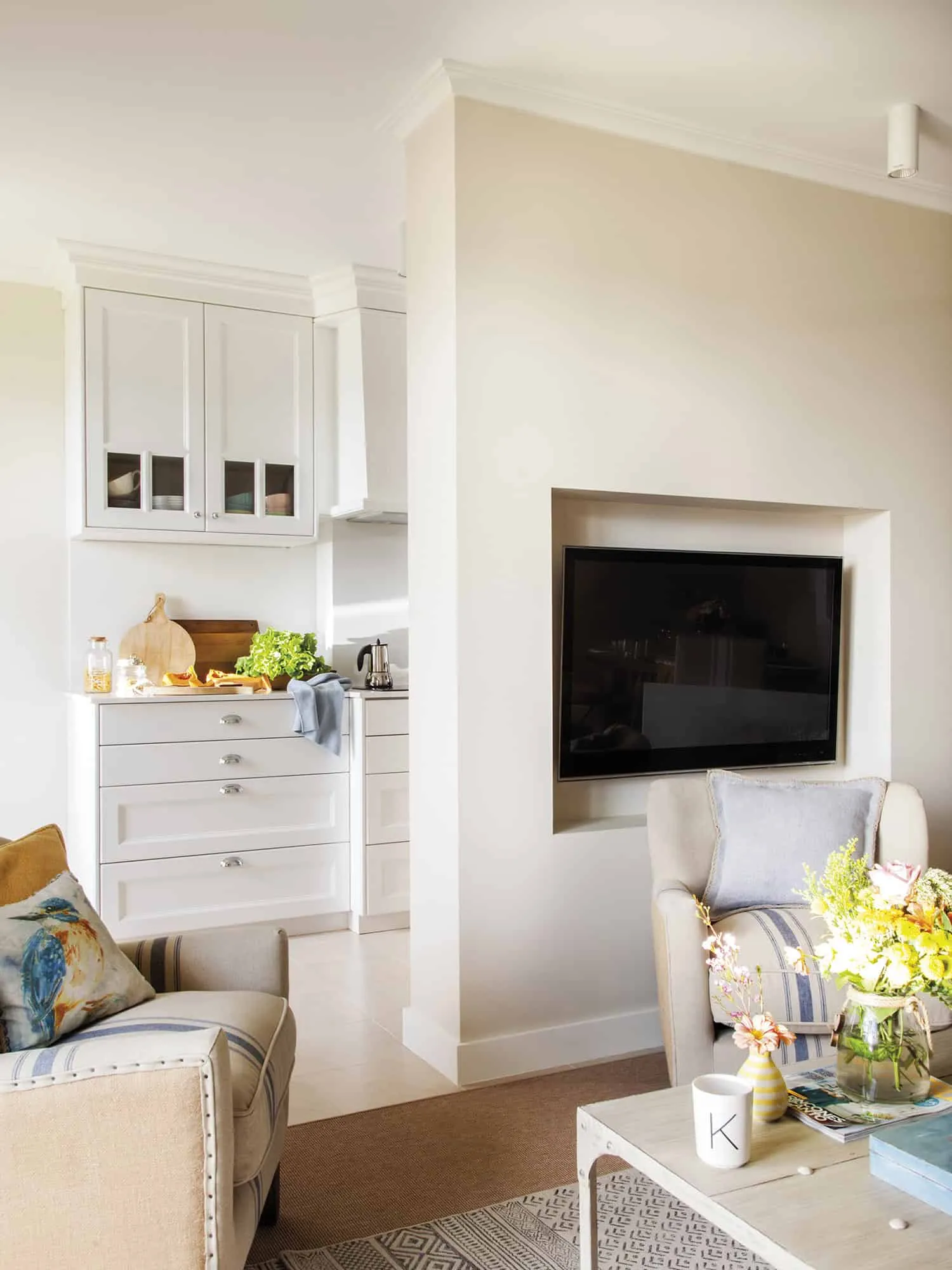 Pequeño y encantador dúplex con excelente planificación arquitectónica