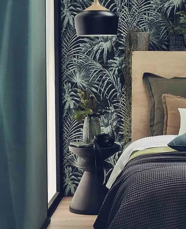 Beautiful and Elegant Black Stools for Your Perfect Interior