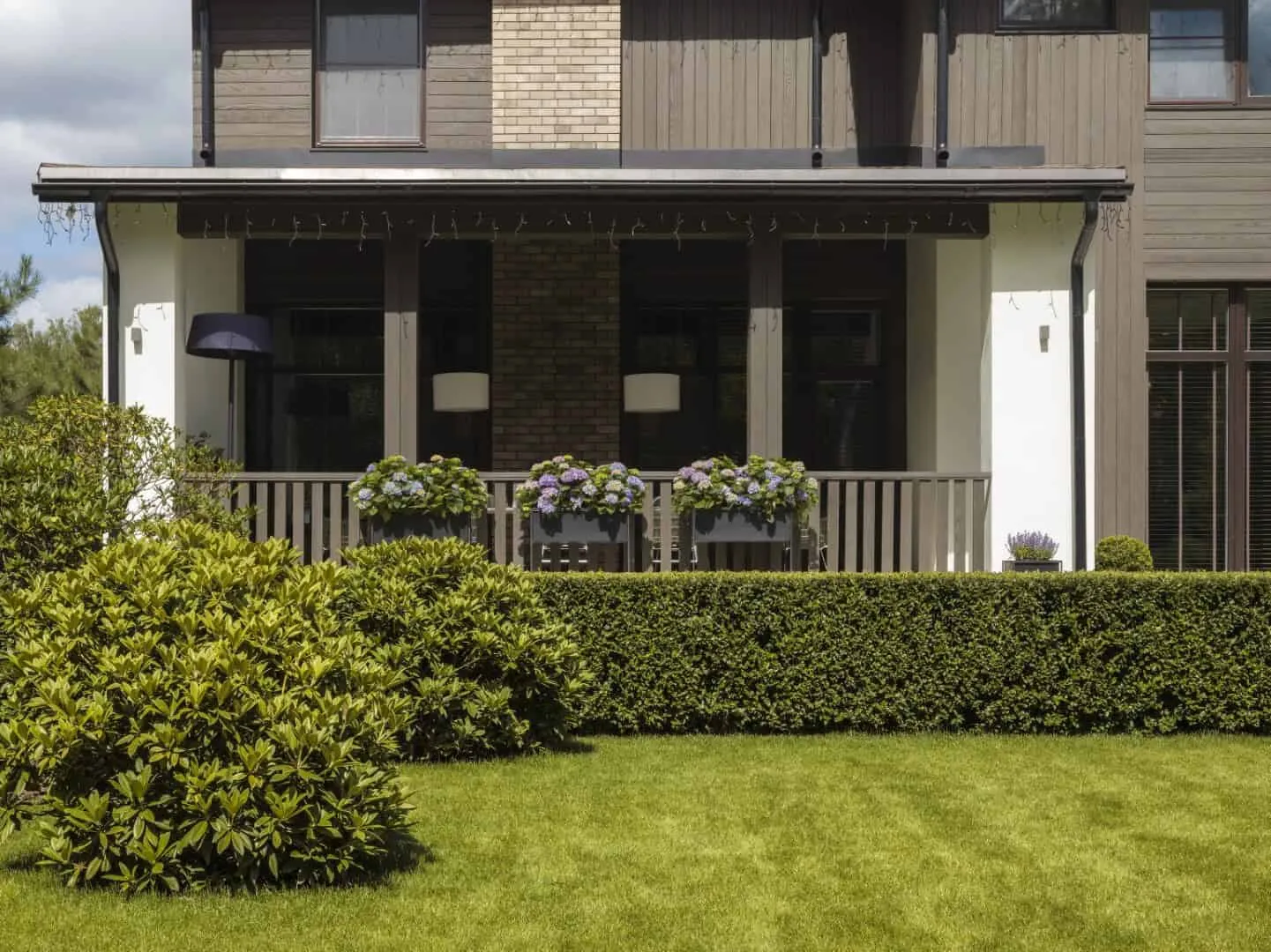 INRE Studio设计的GL Residence别墅,位于俄罗斯斯维特洛戈尔斯克村 INRE Studio设计的GL Residence别墅,位于俄罗斯斯维特洛戈尔斯克村