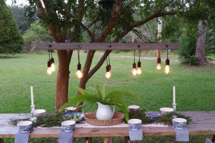 2. Luminaria rural antigua con bombillas Edison vintage para el exterior