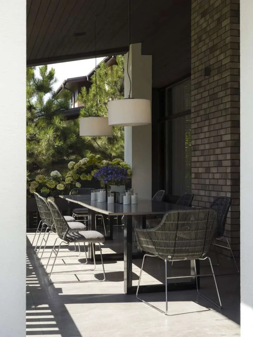 INRE Studio设计的GL Residence别墅,位于俄罗斯斯维特洛戈尔斯克村 INRE Studio设计的GL Residence别墅,位于俄罗斯斯维特洛戈尔斯克村