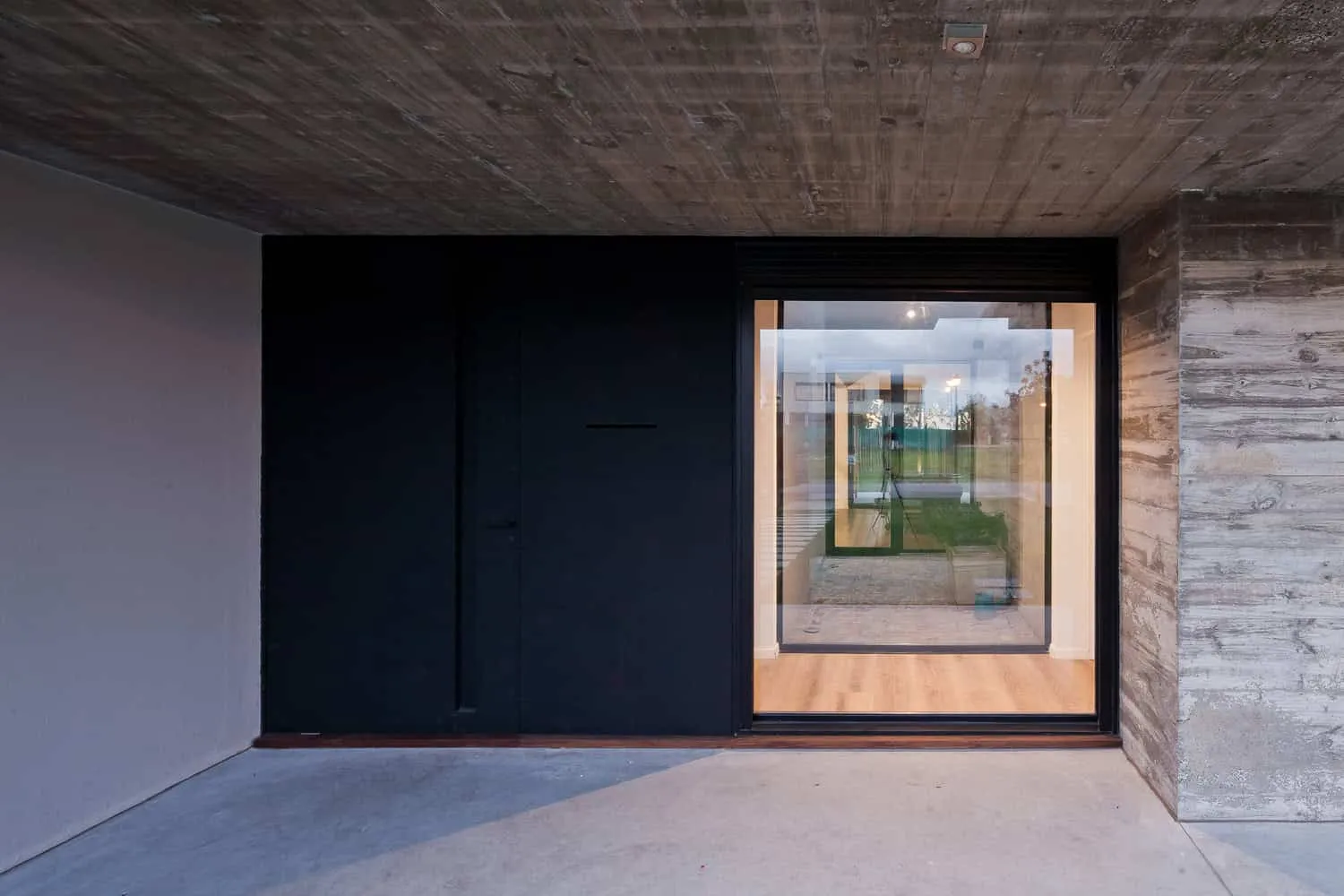 Olive House by TATU Arquitectura in Montevideo, Uruguay