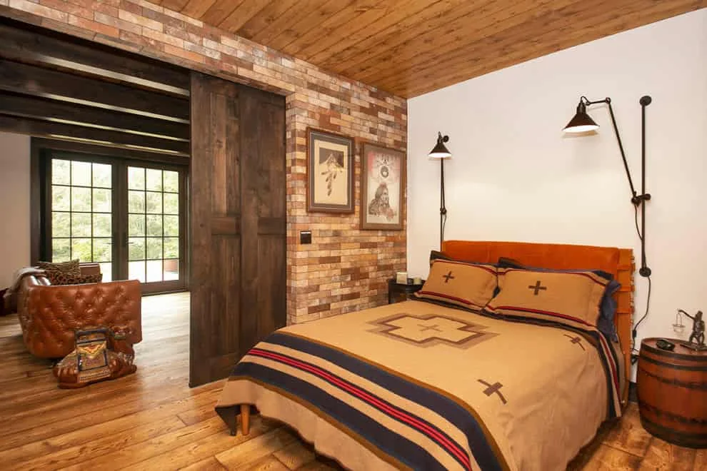 3. Man-kaw con Viddby Island