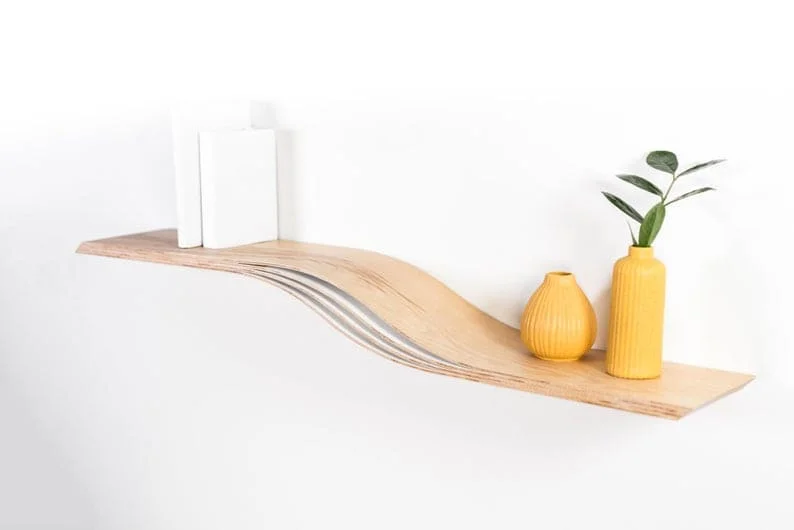 6. 优雅现代漂浮式墙面搁板