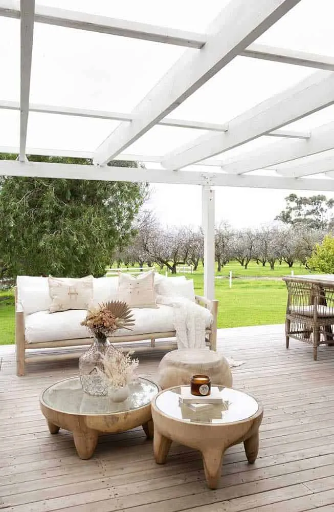 Advantages of Glass Pergola and Many Inspirations
