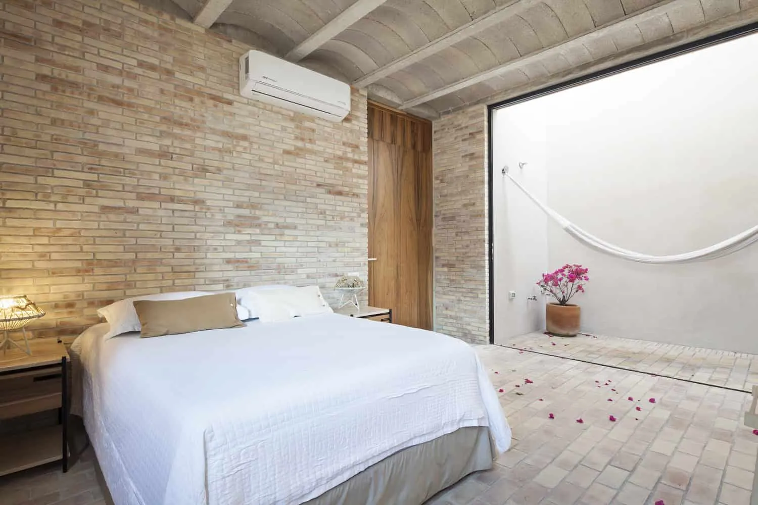 OBRA BLANCA设计的伊瓜纳之家,位于墨西哥阿尔瓦拉多 OBRA BLANCA设计的伊瓜纳之家,位于墨西哥阿尔瓦拉多