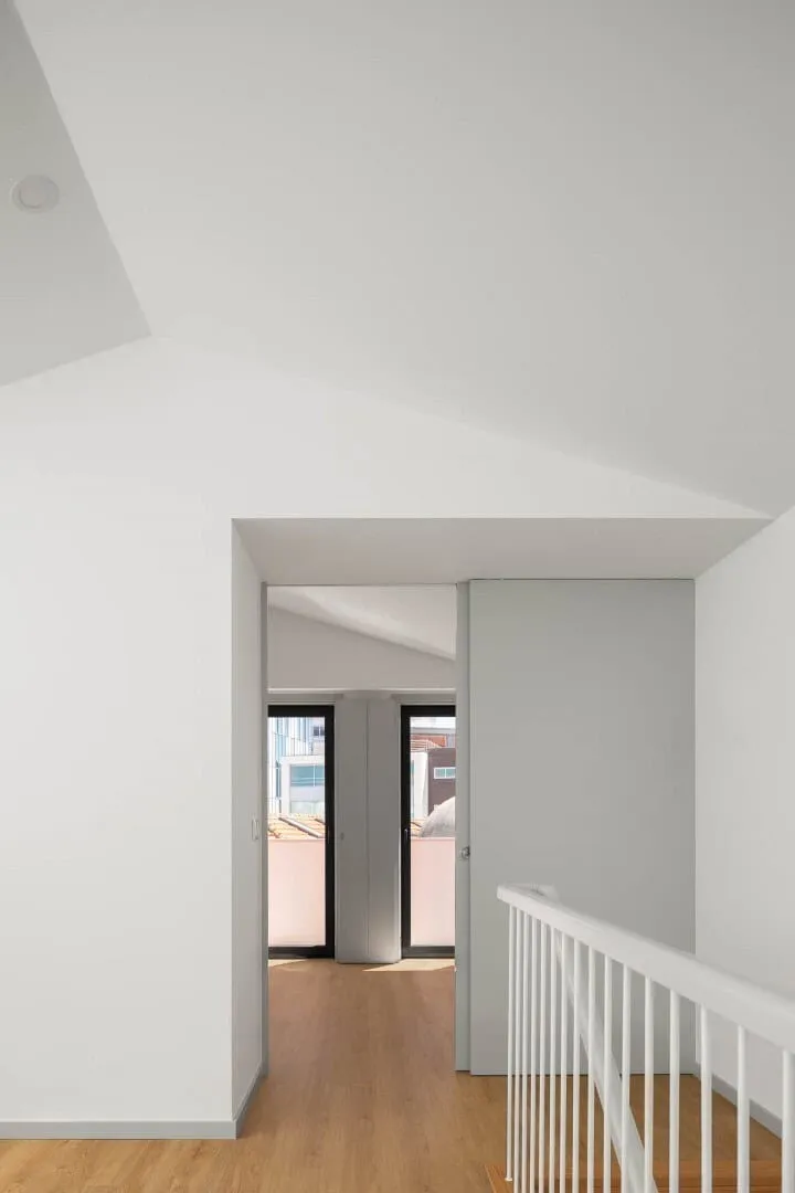 Dom San Bartolomeu według projektu Sóni Krus - Architektura w Aveiro, Portugalia Dom San Bartolomeu według projektu Sóni Krus - Architektura w Aveiro, Portugalia