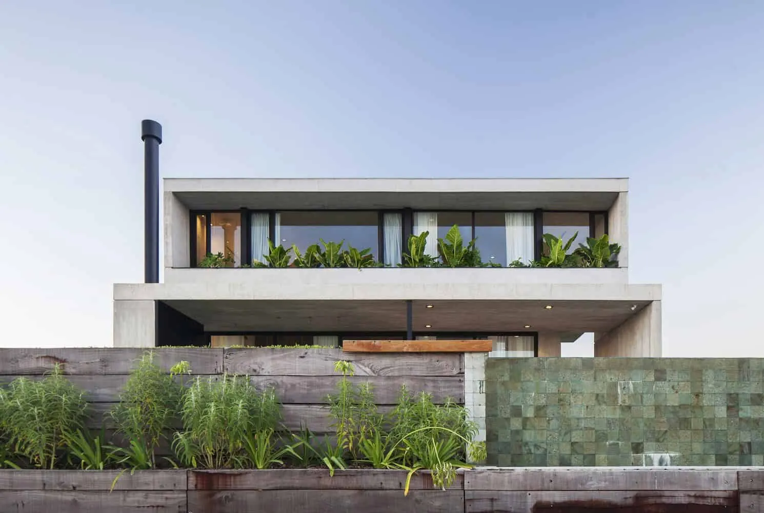 Sakura House by Estudio PKa in Belen de Escobar, Argentina