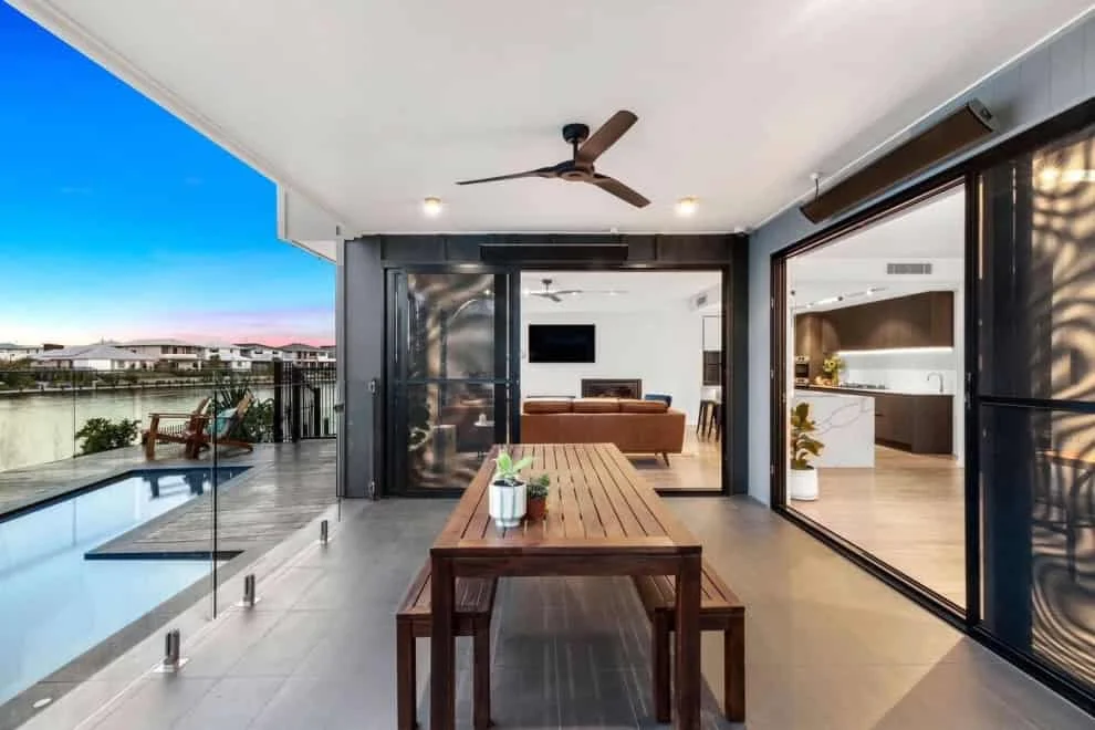 8. Veranda industrial moderna