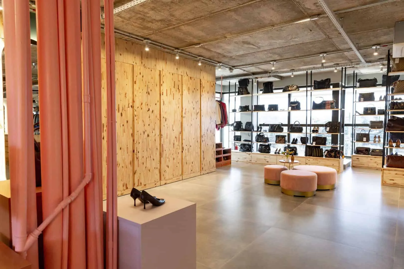 PRETTY NEW by ME Arquitetura in Brazil, Brazil PRETTY NEW by ME Arquitetura in Brazil, Brazil