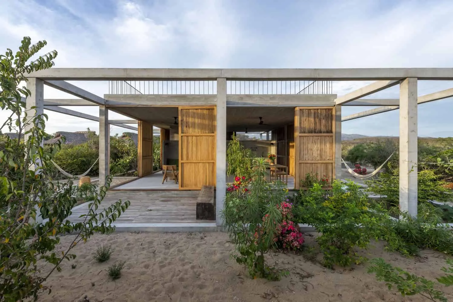 Космос Дом от S-AR в Пуэрто-Эскондидо, Мексика