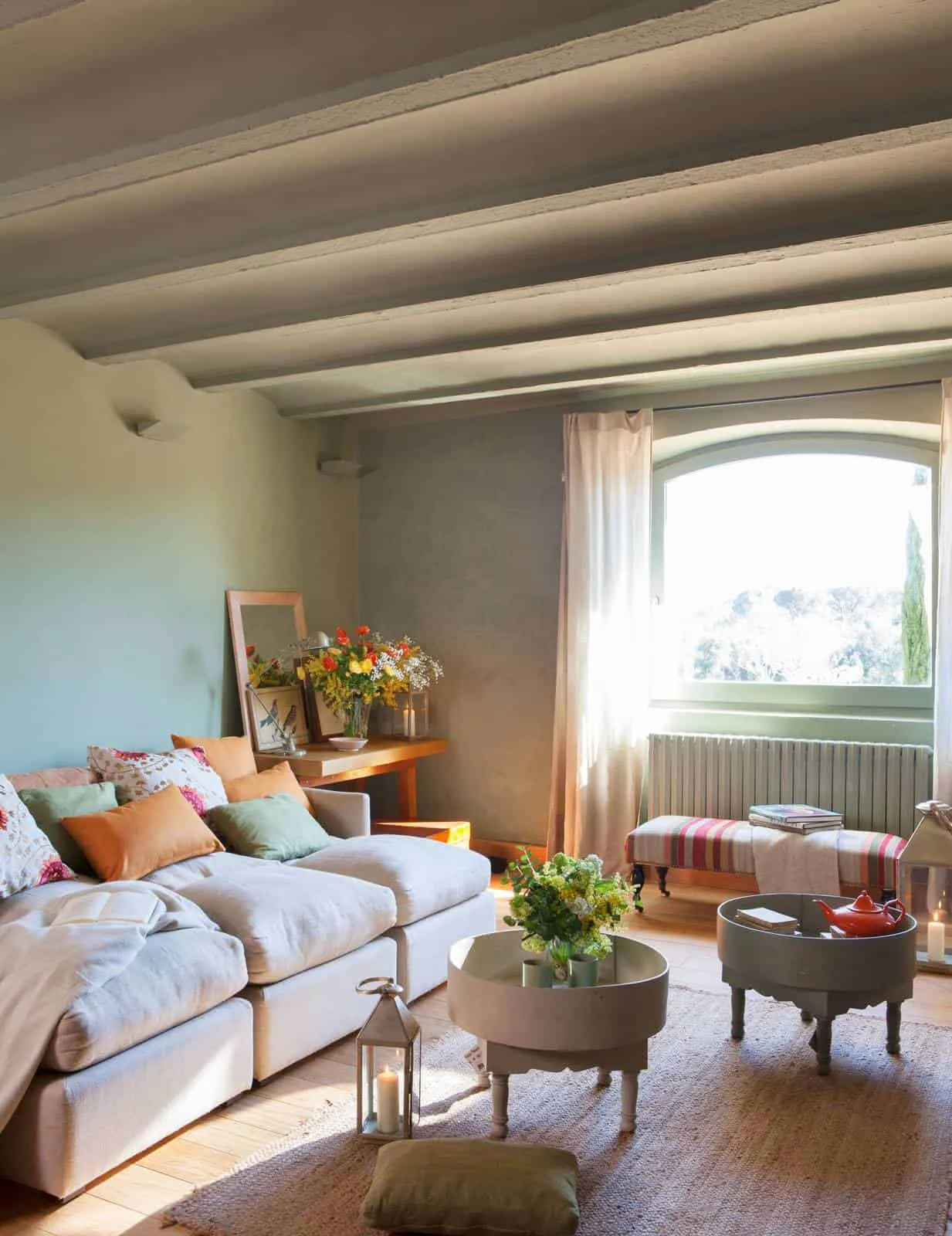 Perfect Colors for Small Rooms