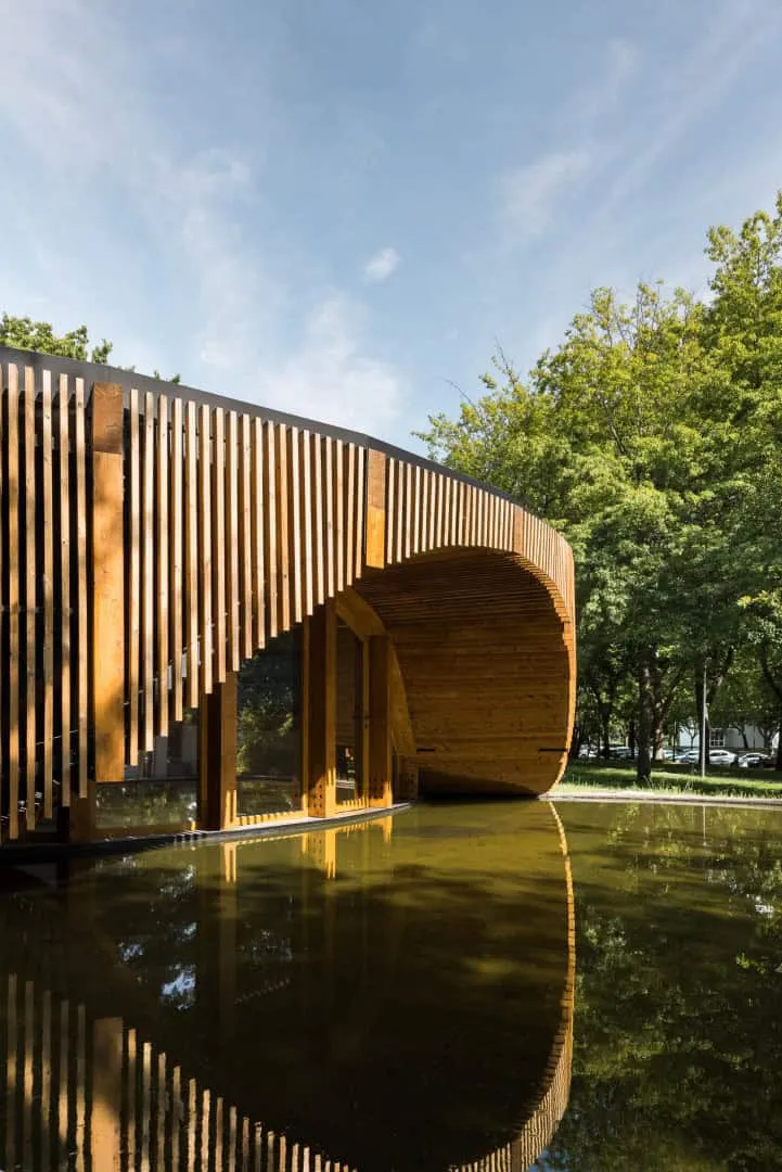 Інформаційний пункт туризму Алто-Тамега від AND-RE Arquitectura у Чавешах, Португалія Інформаційний пункт туризму Алто-Тамега від AND-RE Arquitectura у Чавешах, Португалія