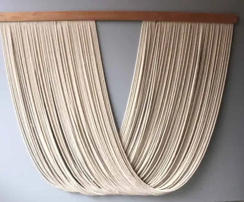 12. Gran decoración colgante de macramé