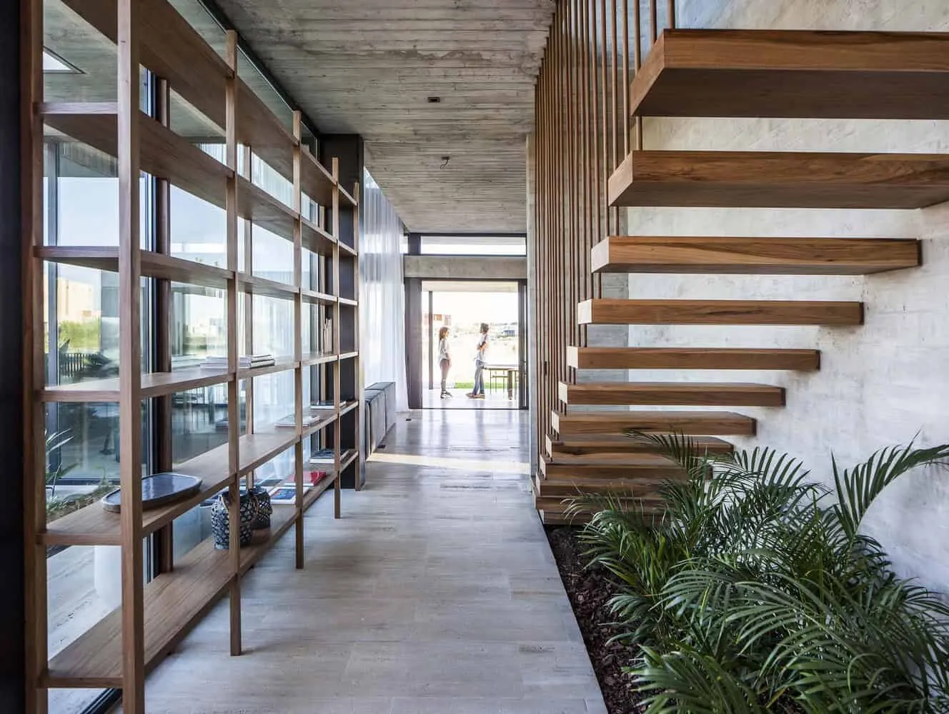 Sakura House by Estudio PKa in Belen de Escobar, Argentina