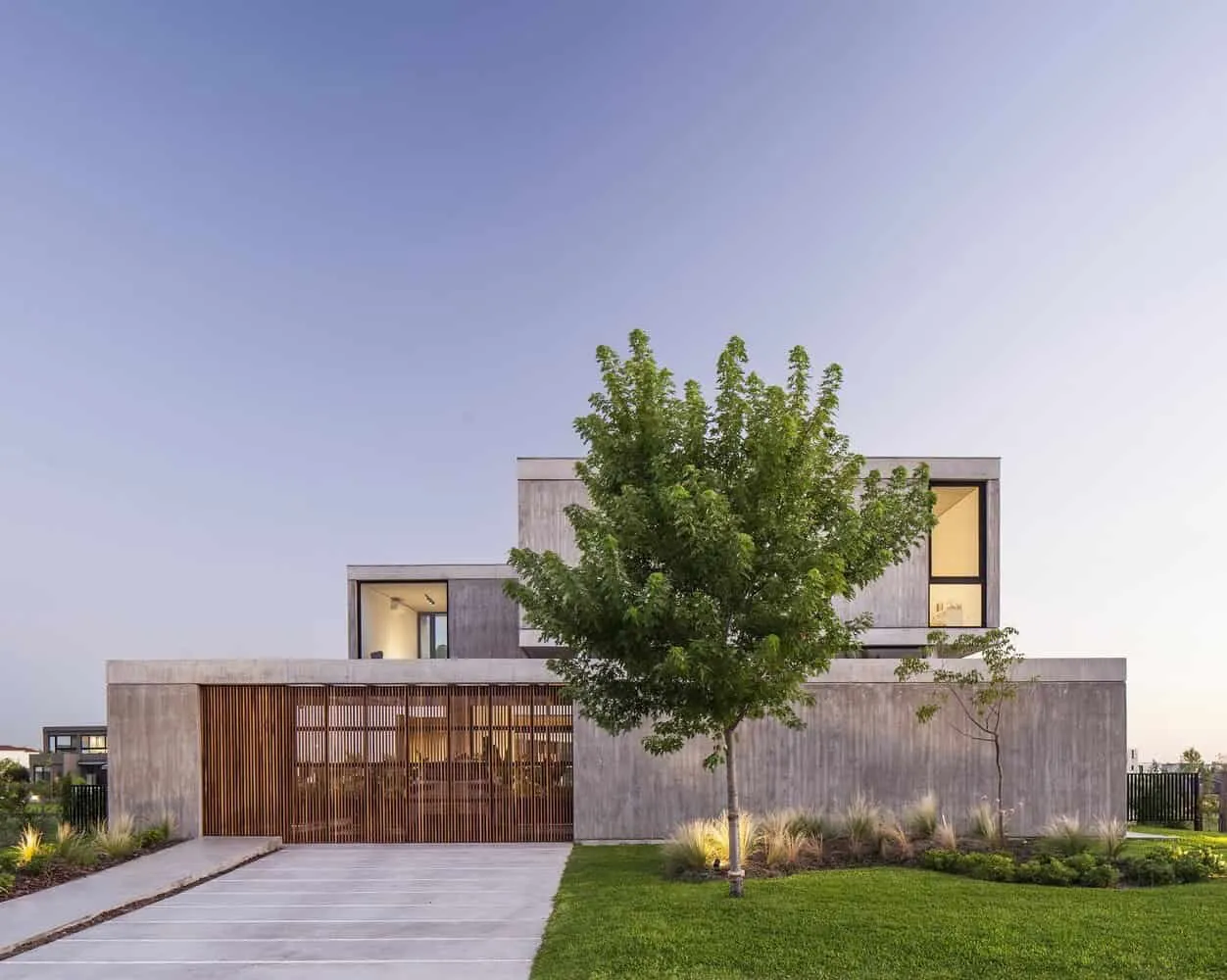 Sakura House by Estudio PKa in Belen de Escobar, Argentina