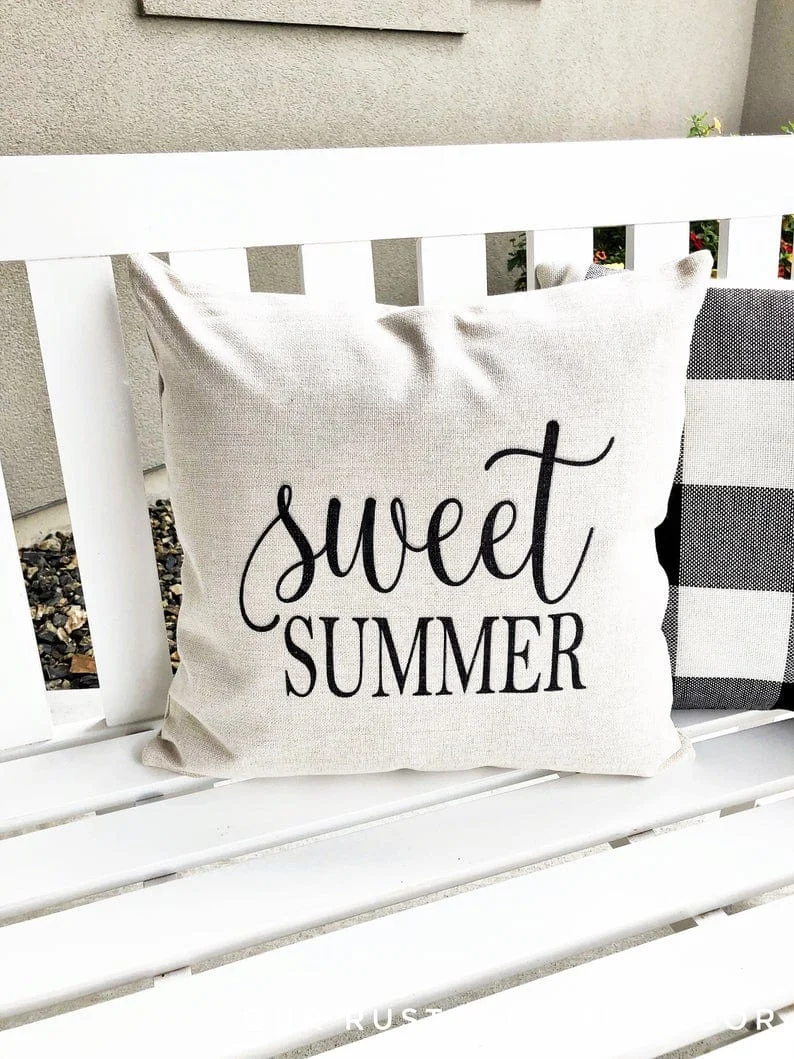 3. Almohada Sweet Summer Time