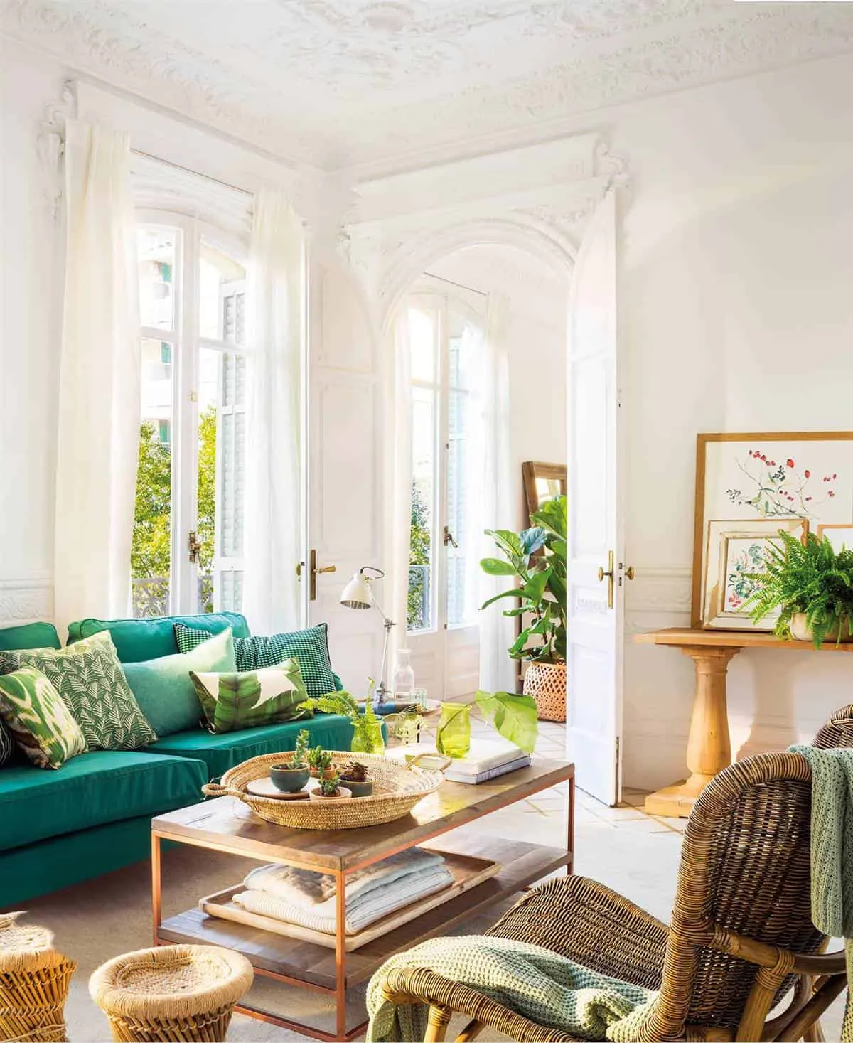 Best Green Living Rooms You'll Absolutely Love