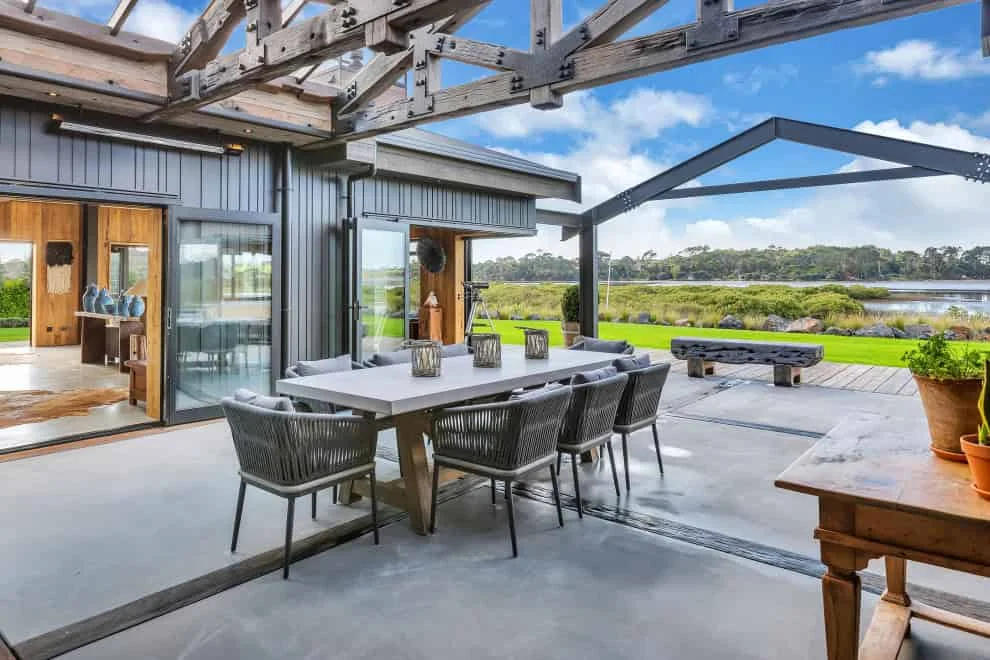 6. Wāpu Gables – The Jetty House