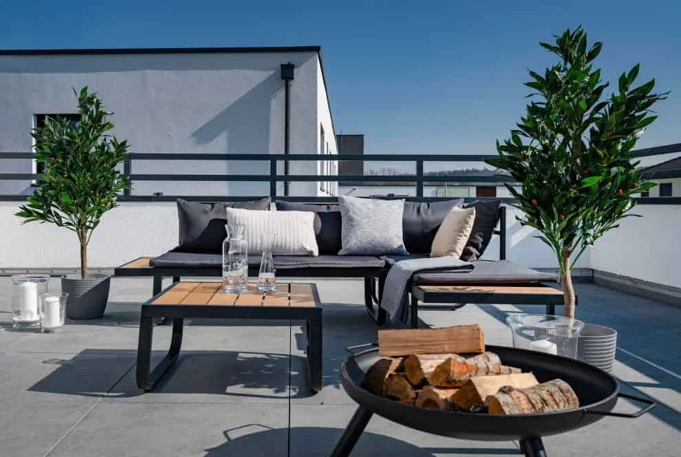 7. Тераса в промисловому стилі