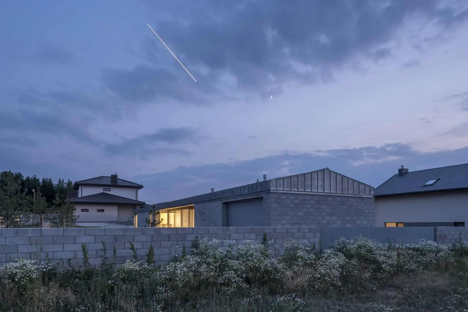 立陶宛考纳斯市Svirskis Studio设计的和平之家