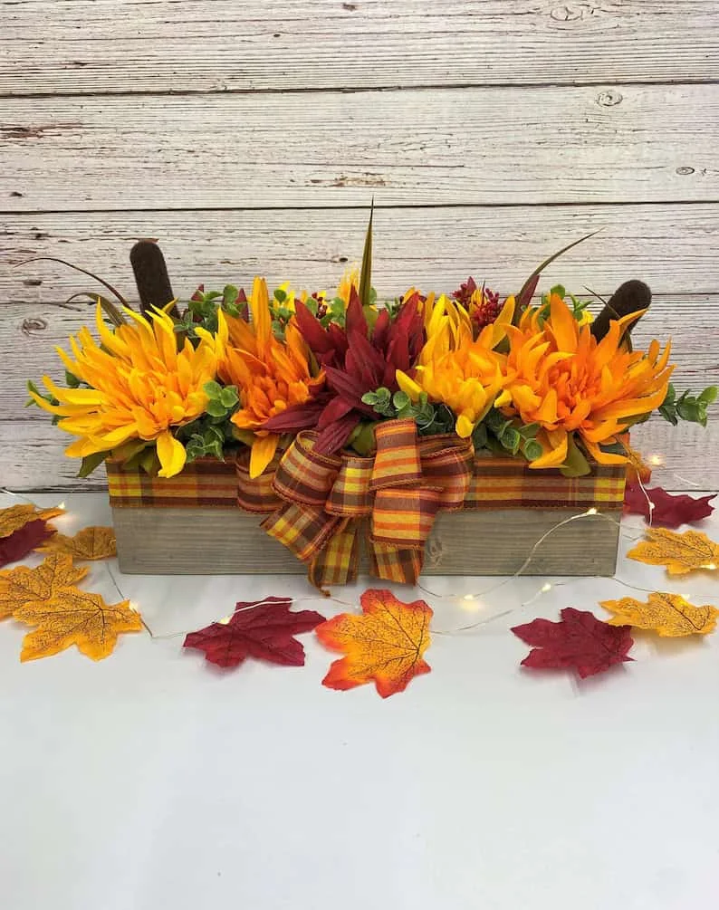 15. Zentrale Herbstdekoration des Tisches