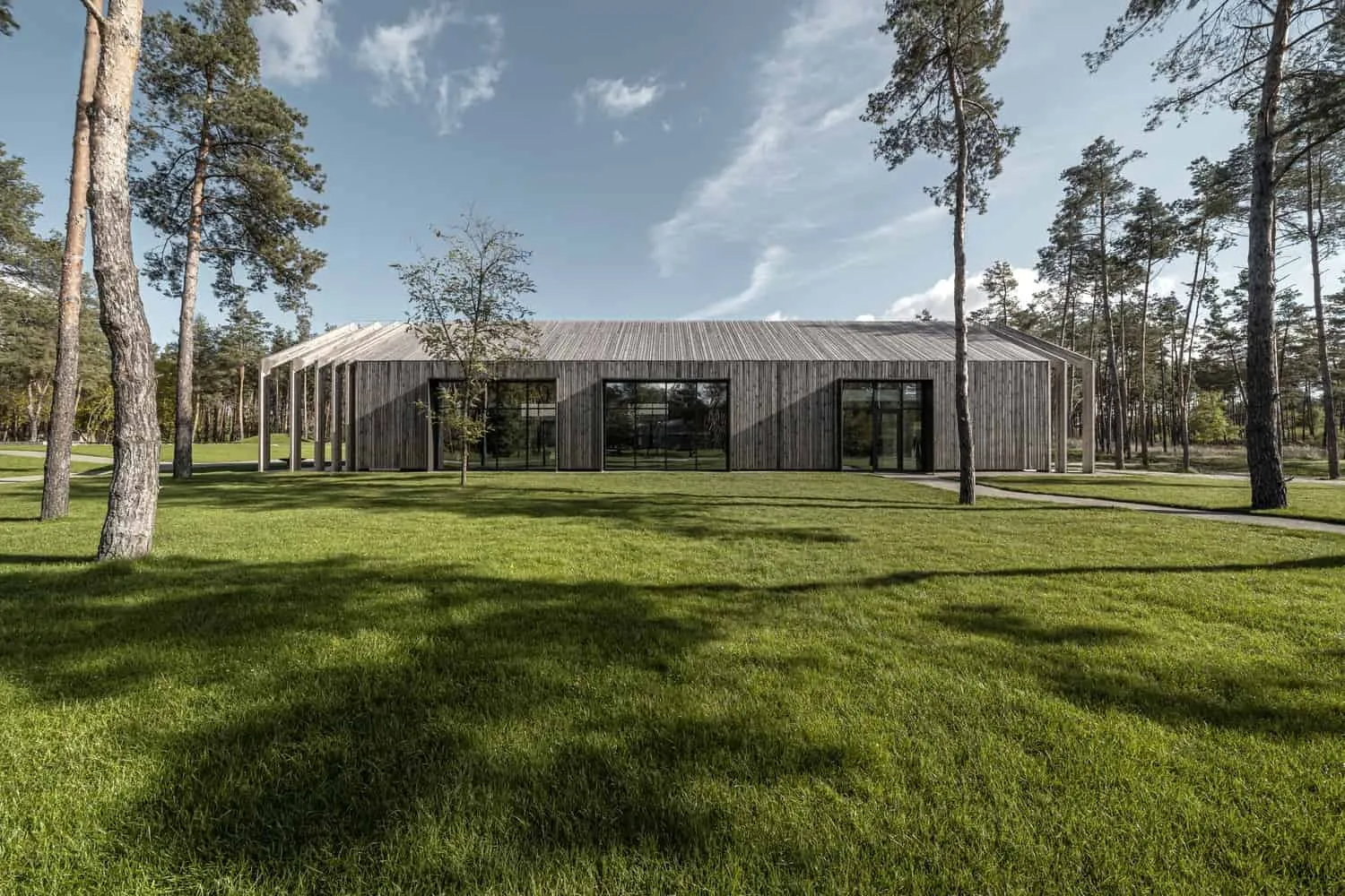 Shelter Rustle by YoDezeen Studio in Khotynivka, Ukraine